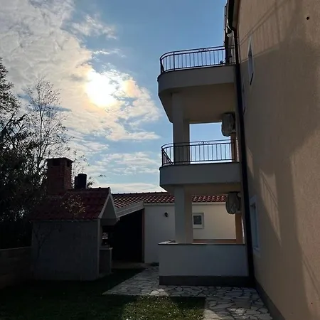 Ferienwohnung Fuer 4 Personen Ca 50 Qm In Privlaka, Dalmatien Norddalmatien - B61595 Apartmán Privlaka (Zadar)